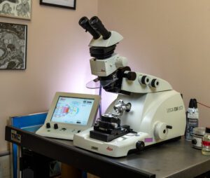 TEM Core Leica UC7