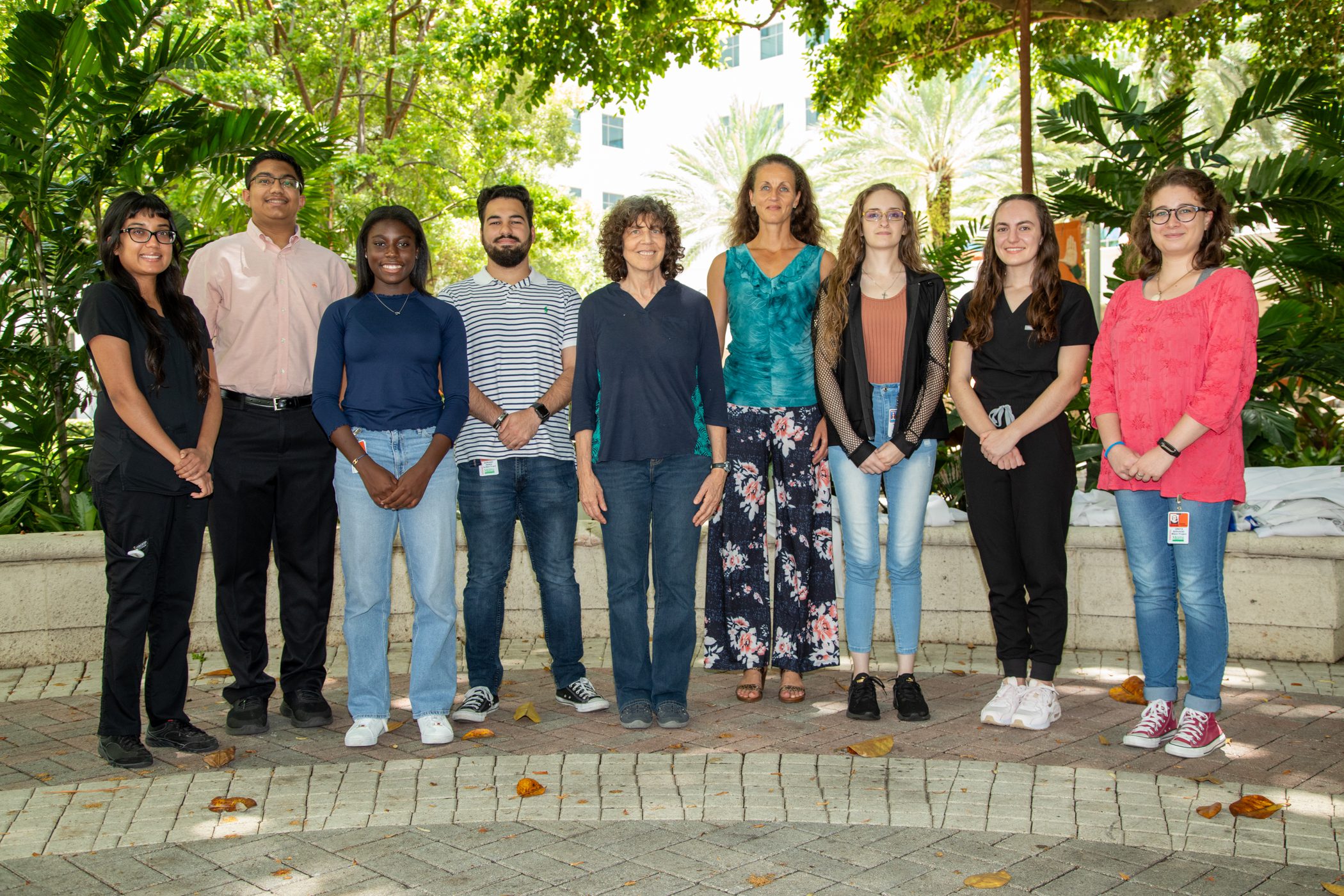 Dr. Jacqueline Sagen and Lab Members